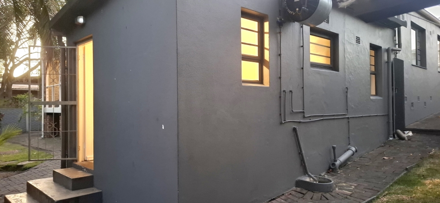 4 Bedroom Property for Sale in Berea Eastern Cape